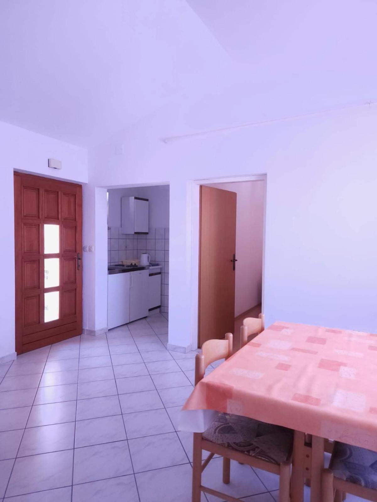 Lorena Apartments In Пула Екстер'єр фото
